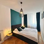 Good Feeling Rynek Apartment *