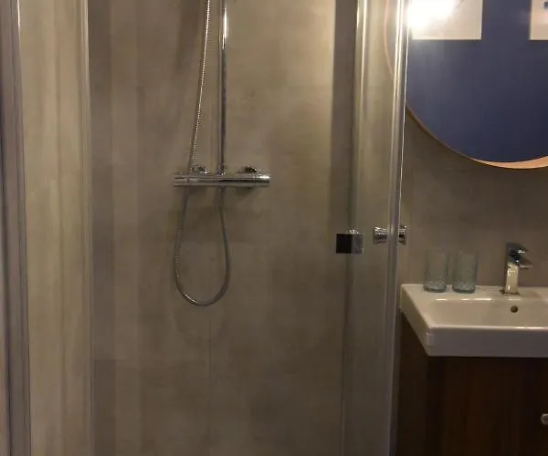 Good Feeling Rynek アパート